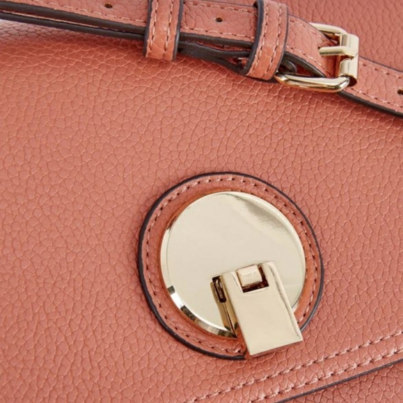 Cross Body Bag - Picture 3 of 5